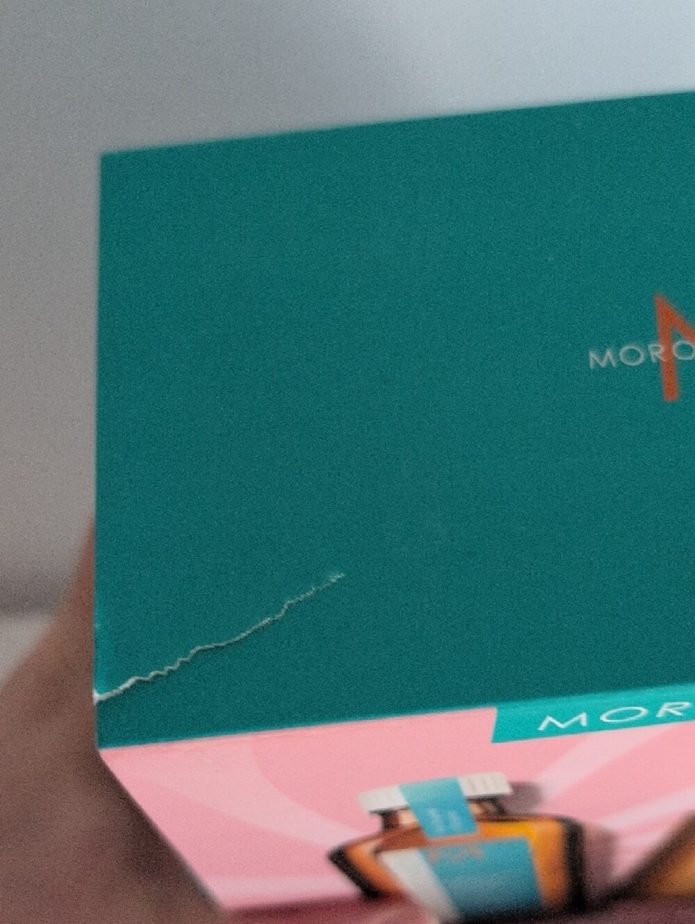 Moroccanoil Gift Set with Pink, Teal & Amber Accents - Picture 2 of 5